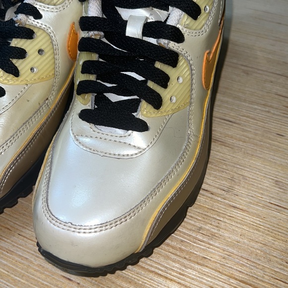 Vintage Nike Air Max 90 Summit White Black Yellow GS Size 5.5 Rare - Picture 6 of 13